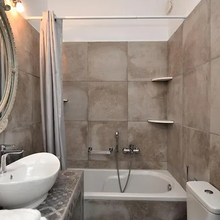 Luxury In Athens Holiday home